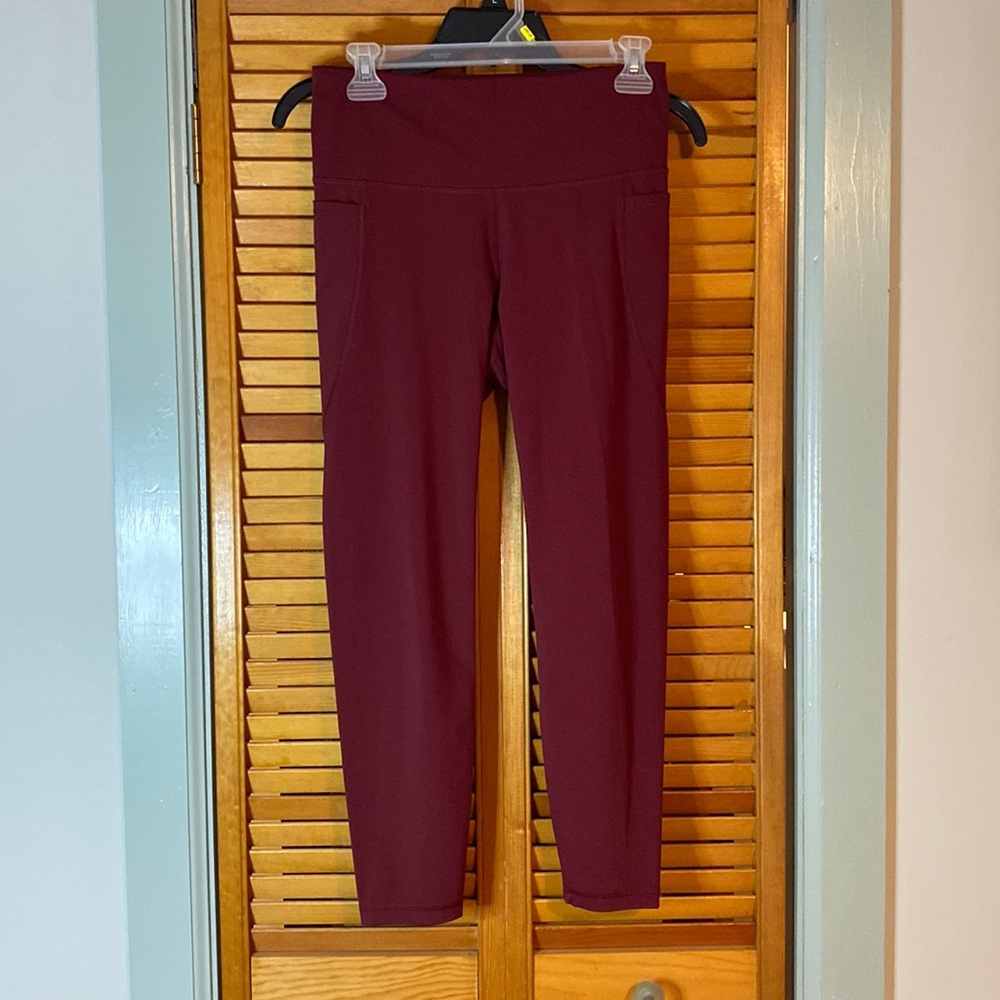 Old navy active, elevate legging